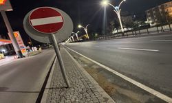 Başkentte acı kaza: Trafik levhasına çarpan motosikletteki 2 kişi öldü