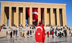 19 Mayıs'ta 81 ilden halk Anıtkabir'e akın etti