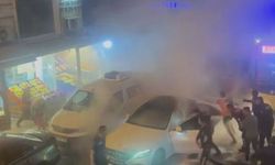 Küçükçekmece’de şampiyonluk kutlaması faciaya döndü: Otomobilde havai fişek patladı, araç yandı
