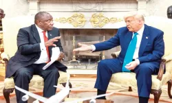 Trump’ı çıldırtan soru! Muhabiri salondan kovdu: “Yeterince zeki değilsin”