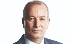 Mehmet Şeker'den dikkat çeken Özgür Özel yazısı!