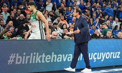 Ergin Ataman şok açıklamalar yaptı: Tribünler gerildi, Sahayı terk etti