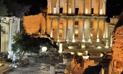 Sardes’te gecenin büyüsü: Antik kent artık ışıklar altında gezilebilecek