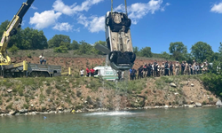 Erzincan’da korkulan oldu: Kayıp şahıs aracıyla birlikte su altında bulundu!