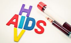 HIV nedir? HIV'in ilk belirtileri nelerdir, HIV'li biri kaç yıl yaşar?