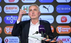 Fenerbahçe'de kalıp kalmayacağı soruldu! Mourinho'dan gelen yanıt ise "Bu soruyu anlamadım" oldu