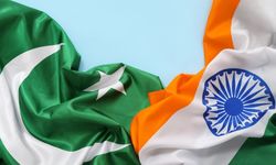Hindistan Pakistan'a yeniden saldırdı!