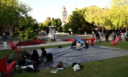 Stanford Üniversitesi öğrencileri Gazze için açlık grevine başladı