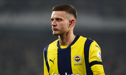 Fenerbahçe'nin yıldızı Szymanski'den beklenmedik hareket: Profil resminden Fenerbahçe'yi kaldırdı