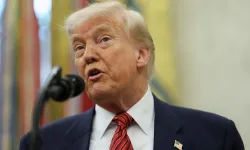 Trump'tan o isime ağır hakaretler!