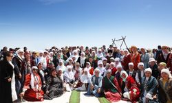 200 metrelik keçe eseri Guinnes Rekorlar Kitabı'na girdi
