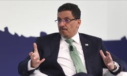 Yemen Başbakanı görevinden istifa etti!