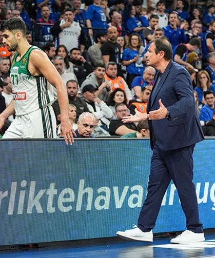 Ergin Ataman şok açıklamalar yaptı: Tribünler gerildi, Sahayı terk etti