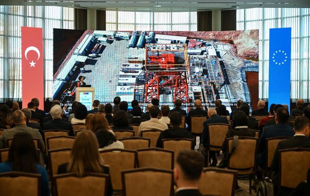 Türkiye'nin Enerji Verimliliği Artıyor