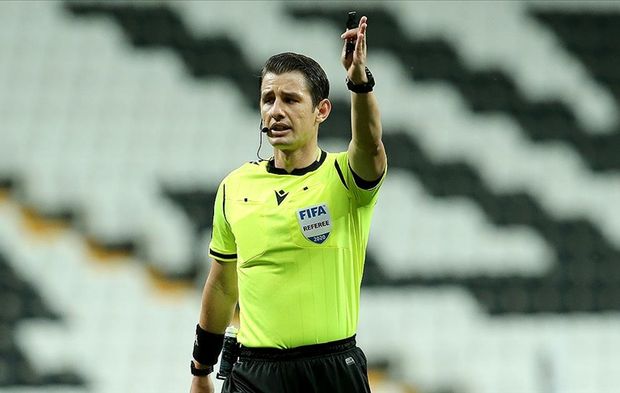 Halil Umut Meler’e dev görev: UEFA final hakemlerini açıkladı!