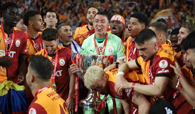 Galatasaray’ın şampiyonluk kupasını kimin vereceği belli oldu!