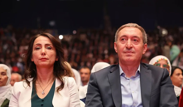 DEM Parti'nin siyasi parti turlarında kritik gündem: PKK kararı ve komisyon tartışması