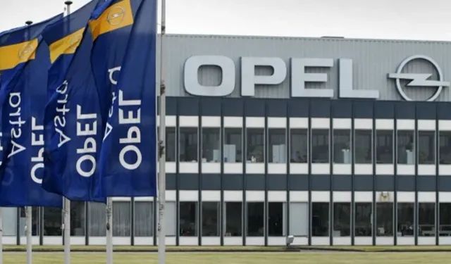 Opel’den Türkiye’ye düşük ÖTV’li Plug-in Hibrit sürprizi: Grandland’in fiyatı belli oldu!