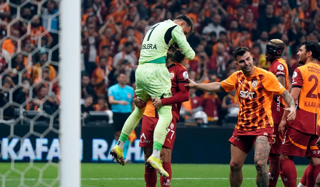 Fernando Muslera’dan 13 yıl sonra gelen penaltı golü!