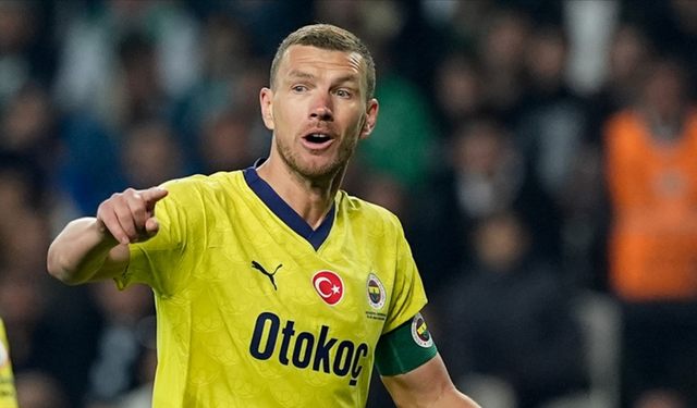 Fenerbahçeliler bu sözleri konuşuyor! Dzeko’dan çarpıcı paylaşım