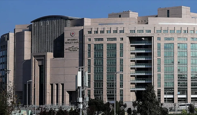 İBB'ye 3. dalga operasyon: Şüpheliler adliyede