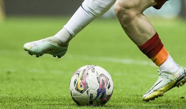 Futbolseverlere müjde: Dev maç şifresiz yayınlanacak!