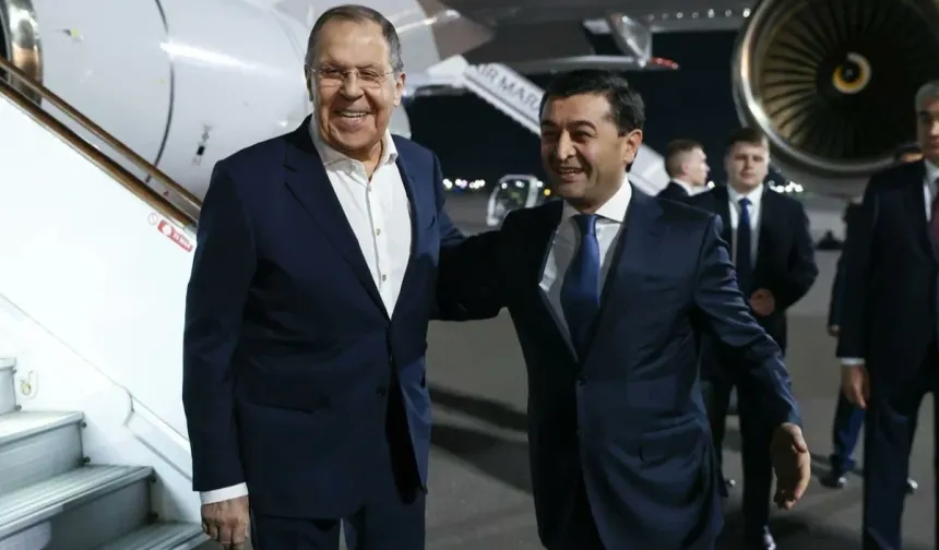 Lavrov Semerkand’da resmi temaslarda bulunuyor