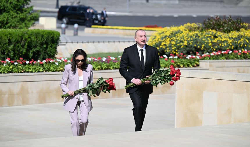 Aliyev, Zafer Günü'nde Azerbaycan'ın kahramanlarını yad etti