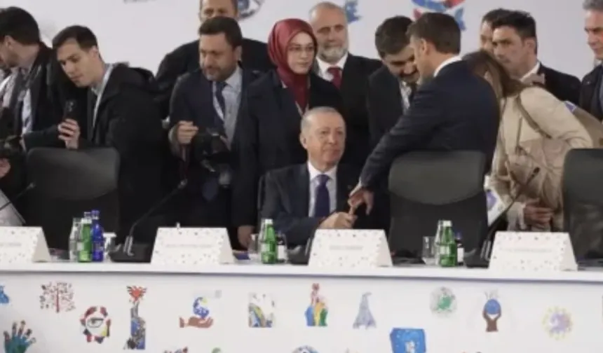 Cumhurbaşkanı Erdoğan, Macron'un üstünlük kurma çabasını boşa çıkardı!