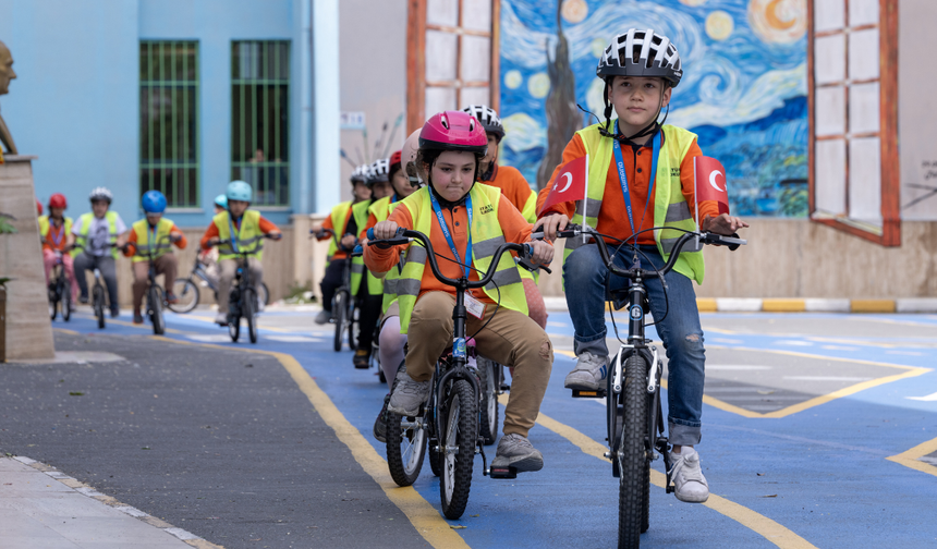 Minik Pedallar Trafik Bilinciyle Dönüyor