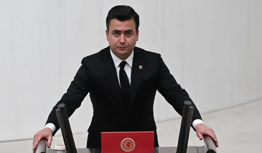 Osman Gökçek’ten Meclis’te şok gösteri!