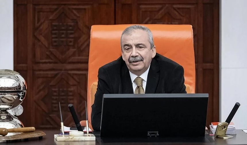 Sırrı Süreyya Önder hayatını kaybetti