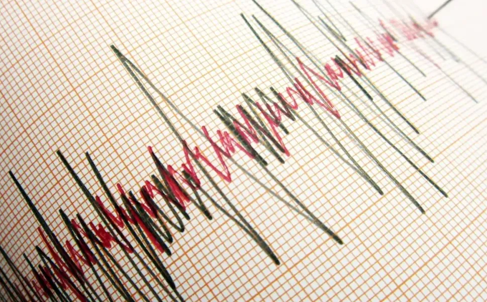 Ege denizinde 6.0 büyüklüğünde deprem!