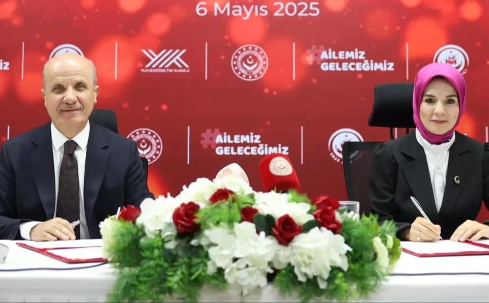 Aile ve Sosyal Hizmetler Bakanlığı ile YÖK arasında "İş Birliği Protokolü" imzalandı