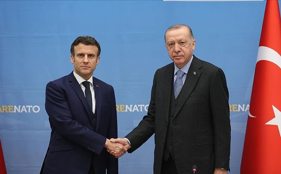 Cumhurbaşkanı Erdoğan Macron ile görüştü
