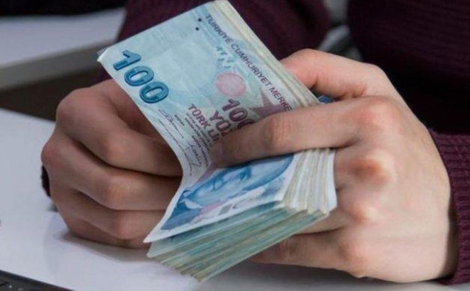 Memura yapılan giyim yardımı geri mi alınıyor?