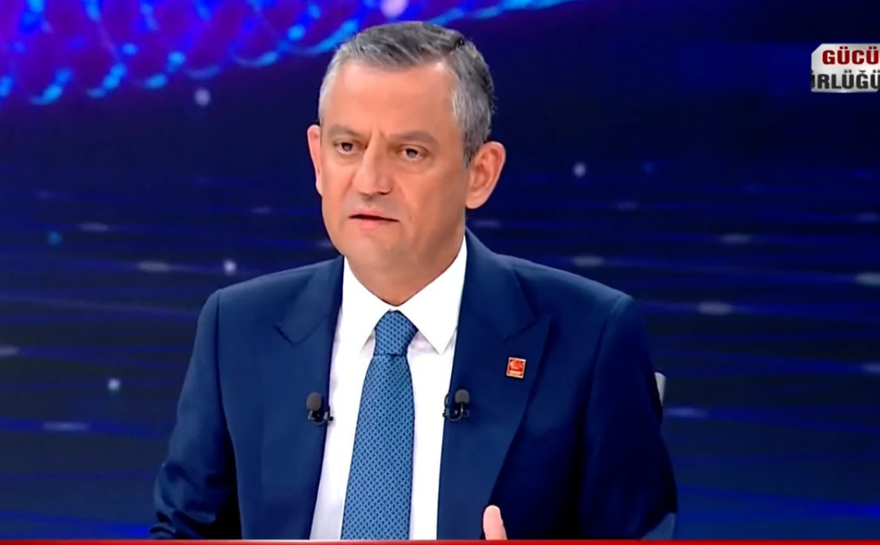 Özgür Özel: "Terörsüz Türkiye'ye evet diyorum"