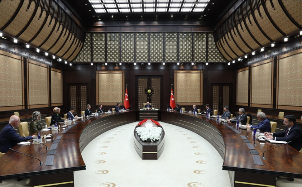 Cumhurbaşkanı Erdoğan, Politika Kurulları başkanvekilleri ile görüştü
