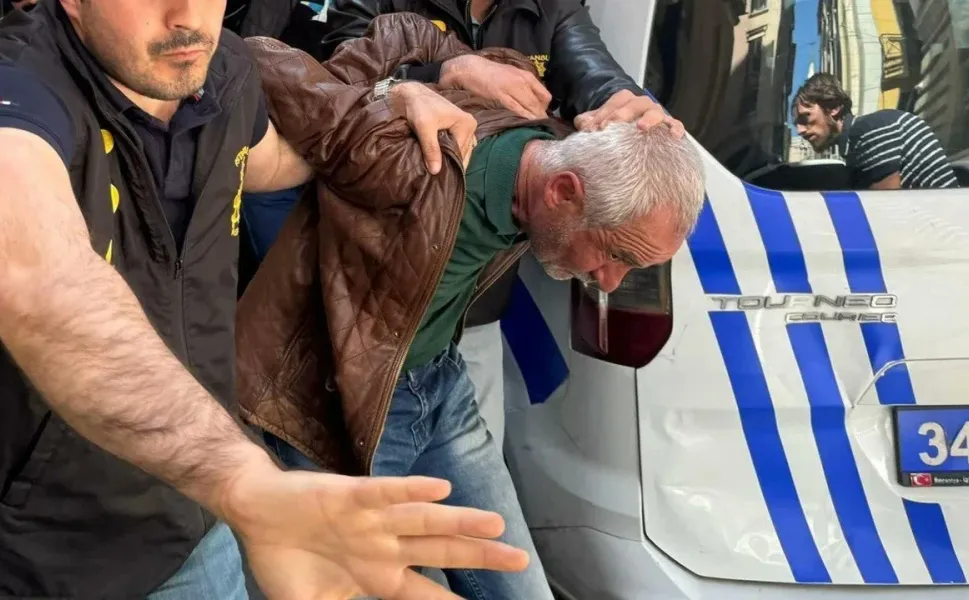 Özgür Özel'e yumruk atan saldırgana jet tutuklama!