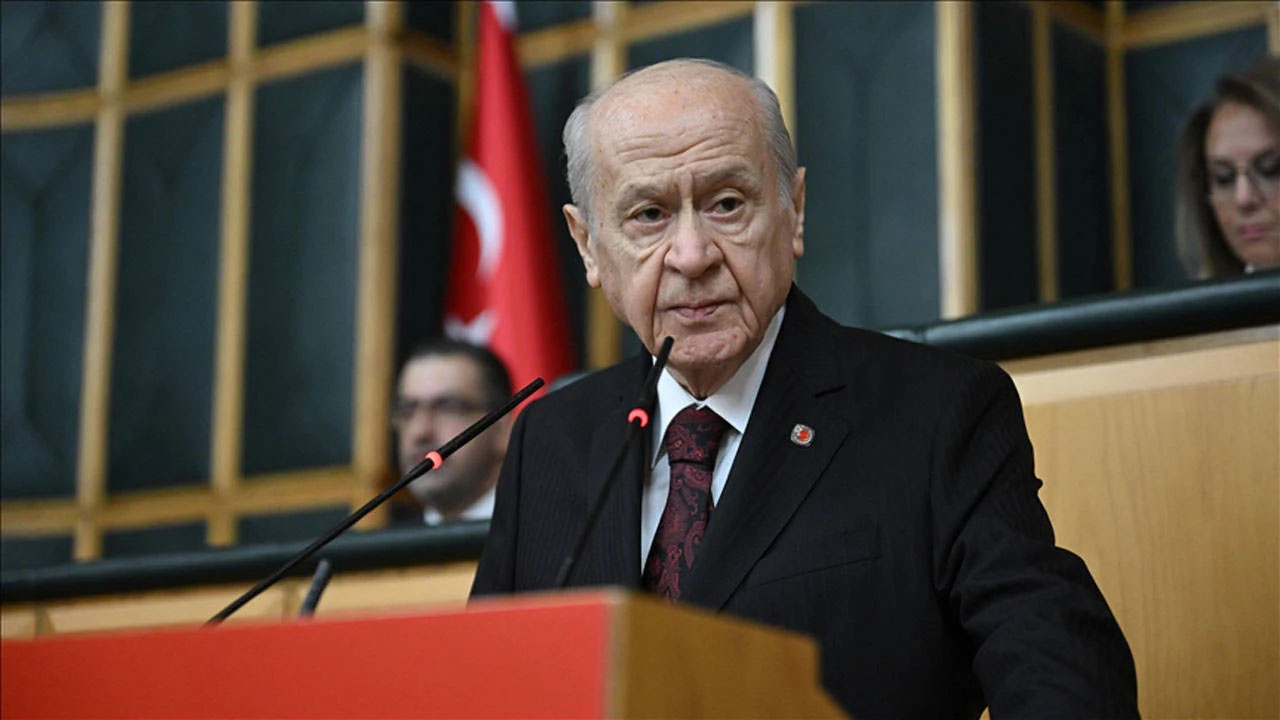 Devlet Bahçeli Kopya-1
