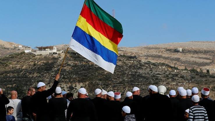 Dürzilerin inanç esaslarını temsil eden bayrak